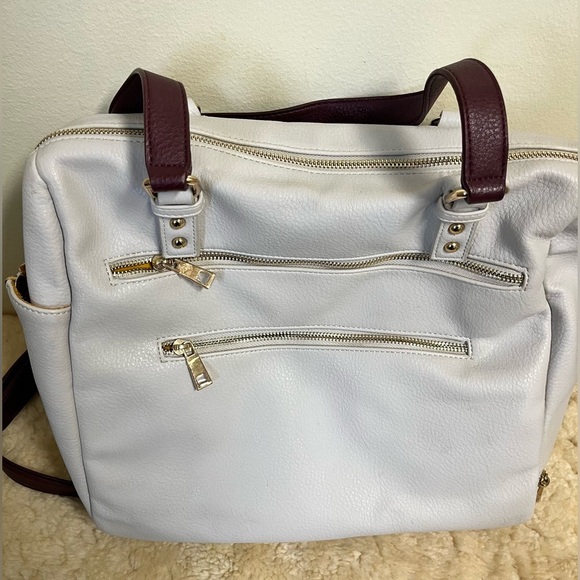 Pretty Pokets Diaper Bag Tote Maroon & White With Bottle Holder - Picture 6 of 13